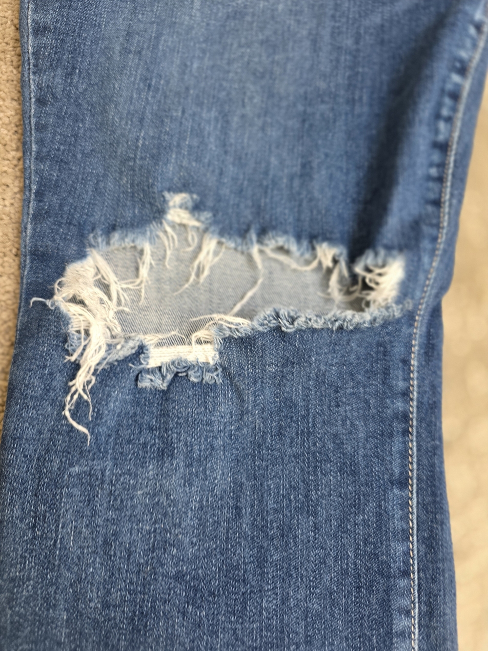 PAIGE Verdugo Ankle Distressed Skinny Jeans - Size 34 - Picture 9 of 12